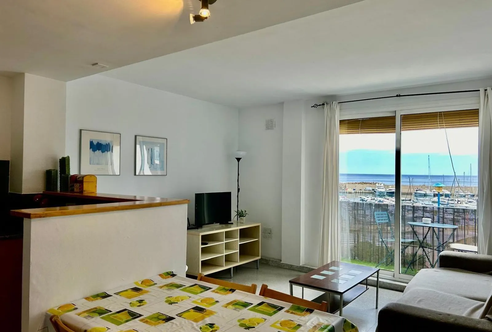Apartamentos Port Marina 帕拉莫斯 公寓